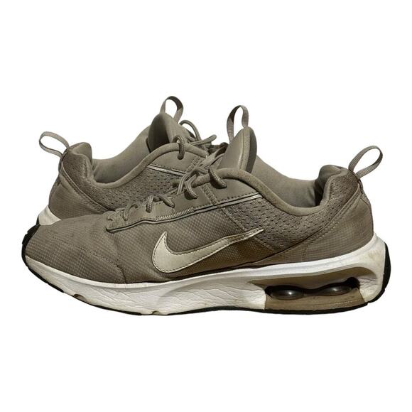 Nike Air Max INTRLK Lite Men's Size 9.5 Light Bone Beige Sneakers DH8011-001 - Picture 5 of 8